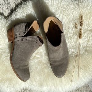 LUCKY BRAND Suede Cutout Bootie